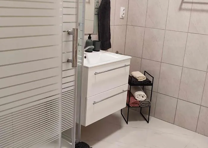 Tó Gunarasfürdő * Dombóvár